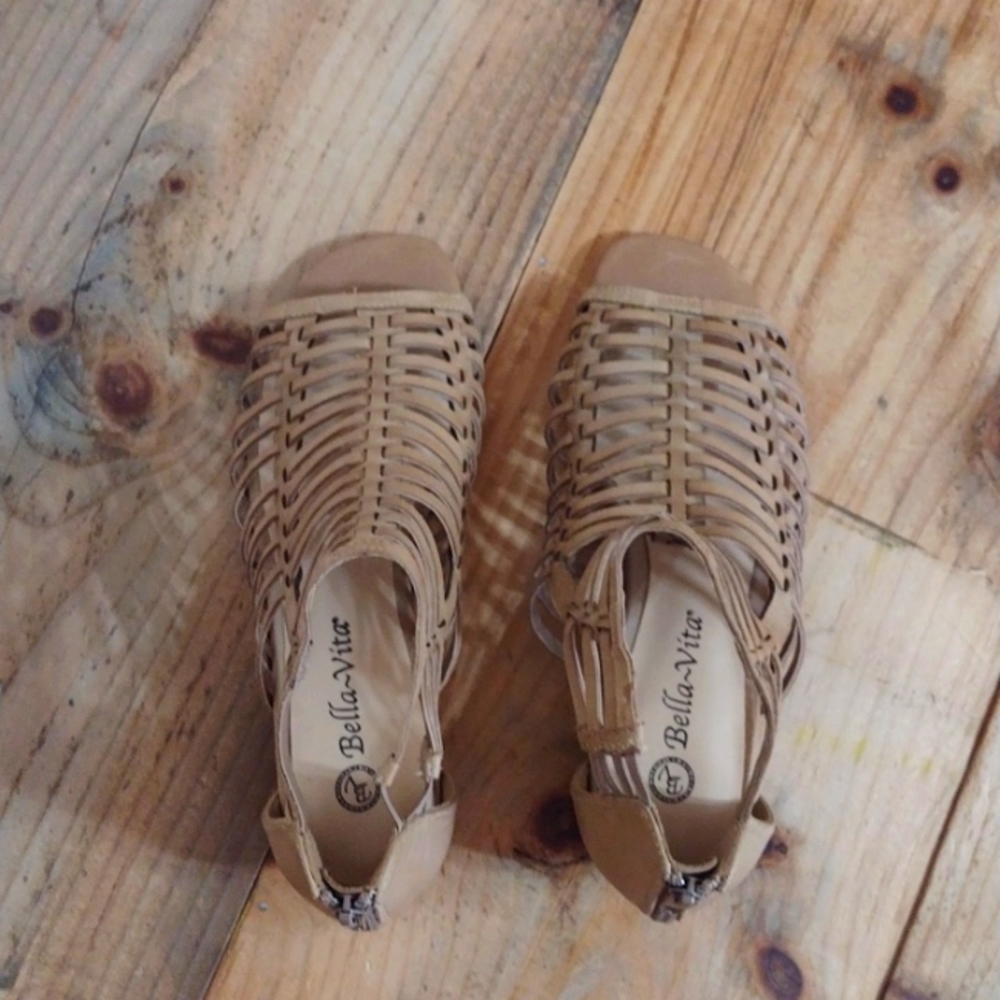 Bella Vita Holden Leather Gladiator Sandal Size 7W NEW - Picture 6 of 12